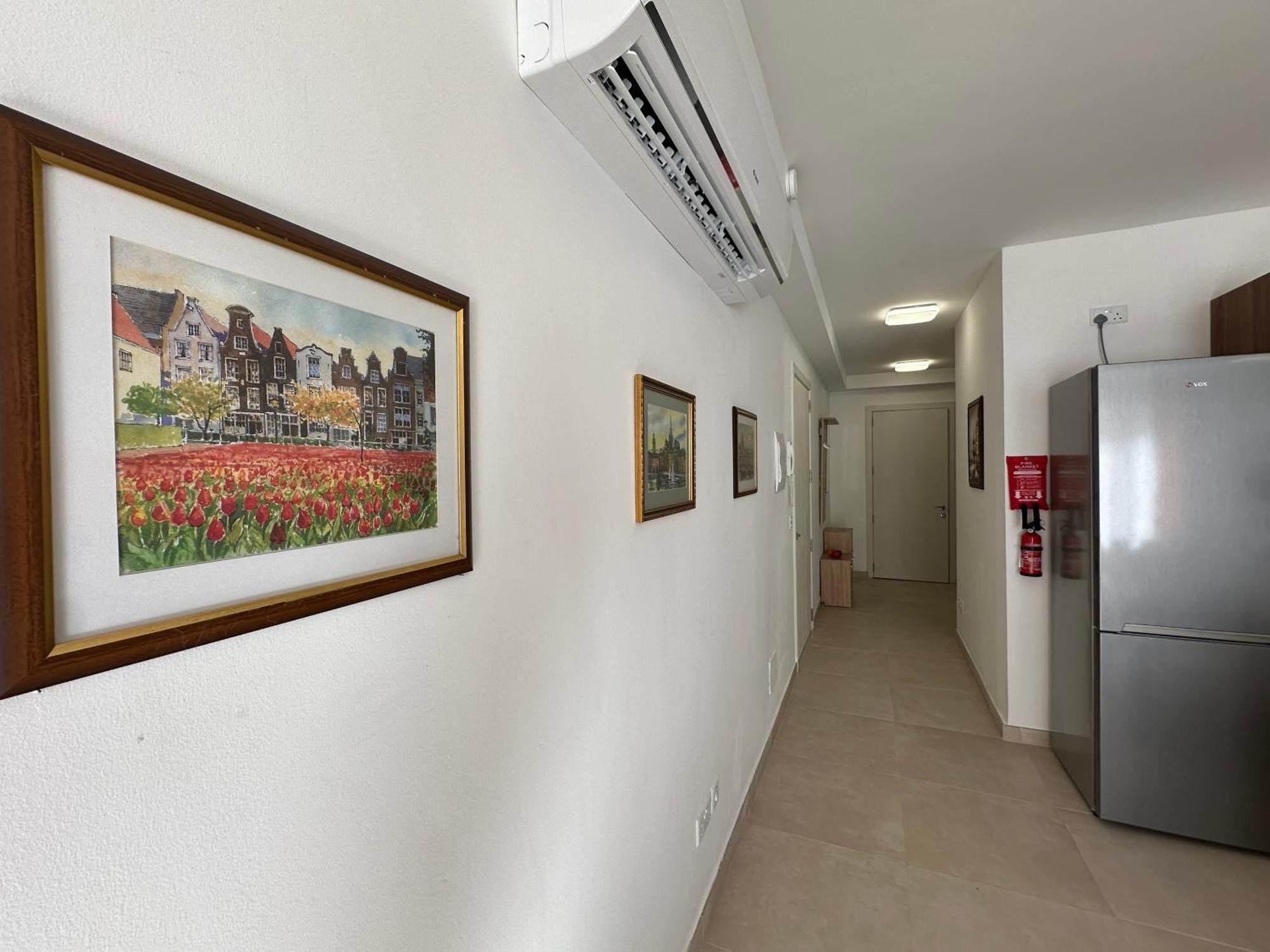 New, Airy And Spacious Apartment In מליאהה מראה חיצוני תמונה